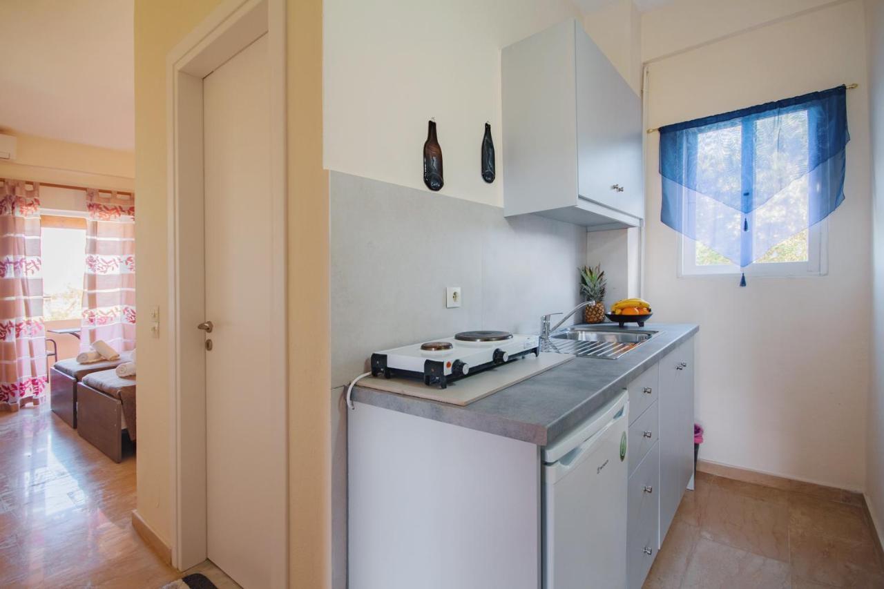 Villa Rosa Apartments Gouvia Ngoại thất bức ảnh