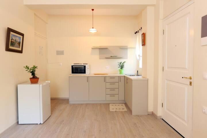 Villa Rosa Apartments Gouvia Ngoại thất bức ảnh